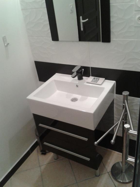 B&B Le Clos Des Cigales Cassis Bilik gambar