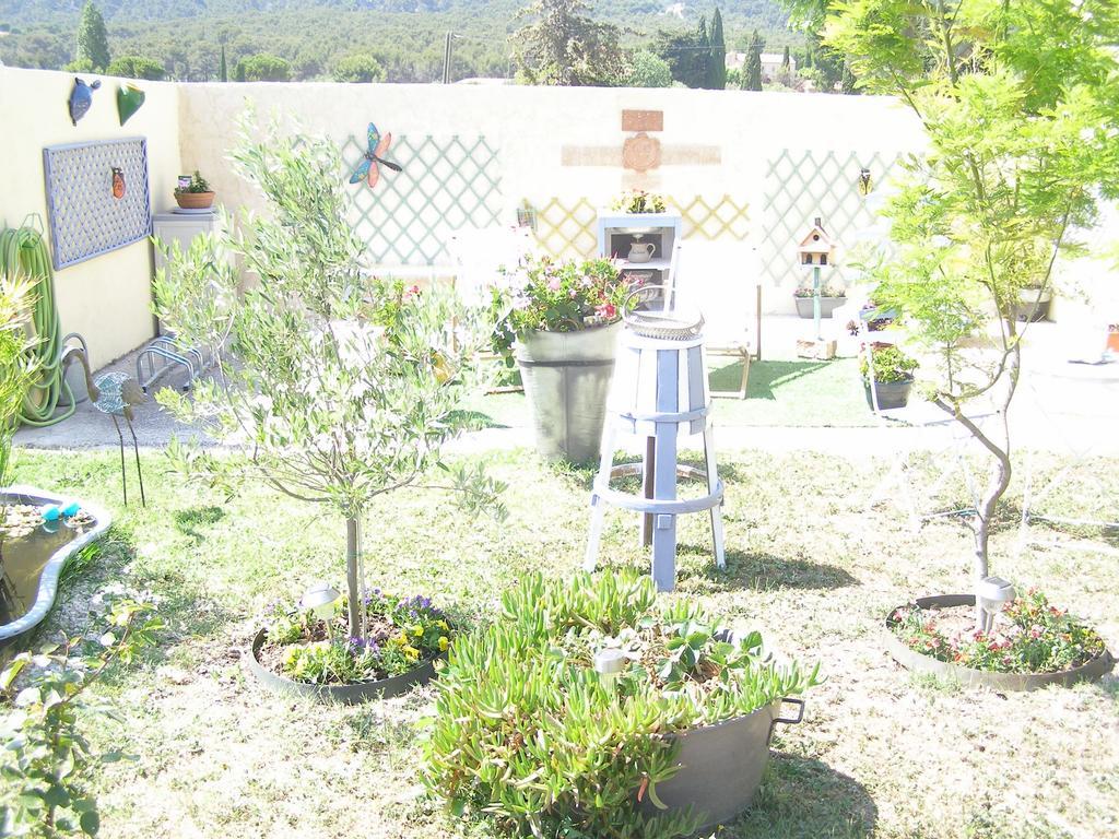 B&B Le Clos Des Cigales Cassis Luaran gambar